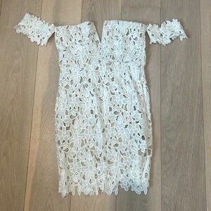 Superdown Bodycon off the shoulder floral dress